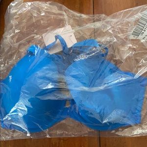 NWT Savage x Fenty electric blue 42C Tshirt bra